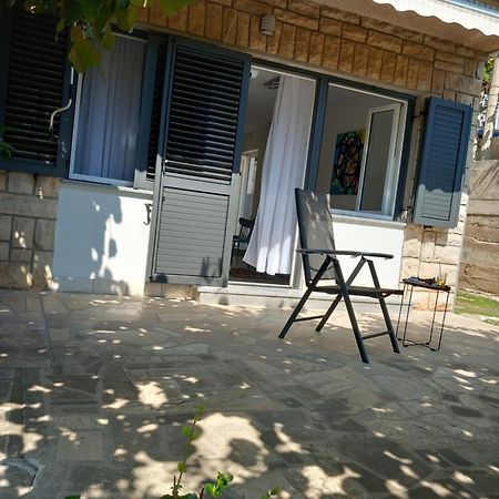 PUY Apartments Viktorija מראה חיצוני תמונה
