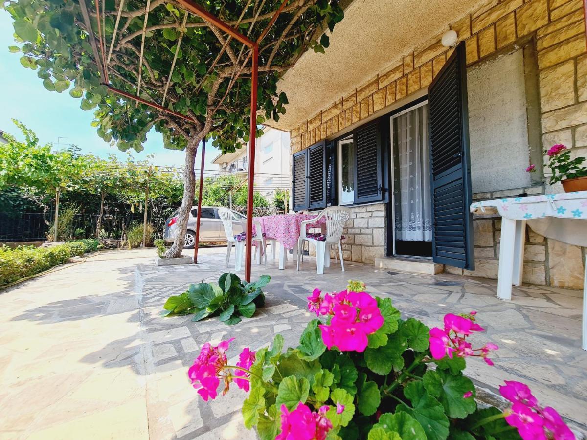 PUY Apartments Viktorija מראה חיצוני תמונה