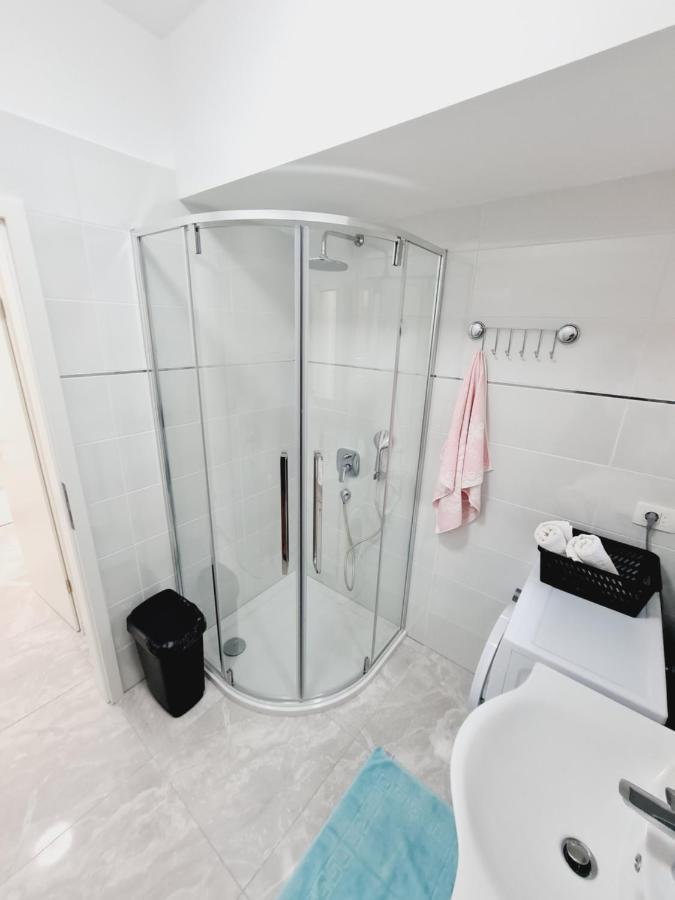 PUY Apartments Viktorija מראה חיצוני תמונה