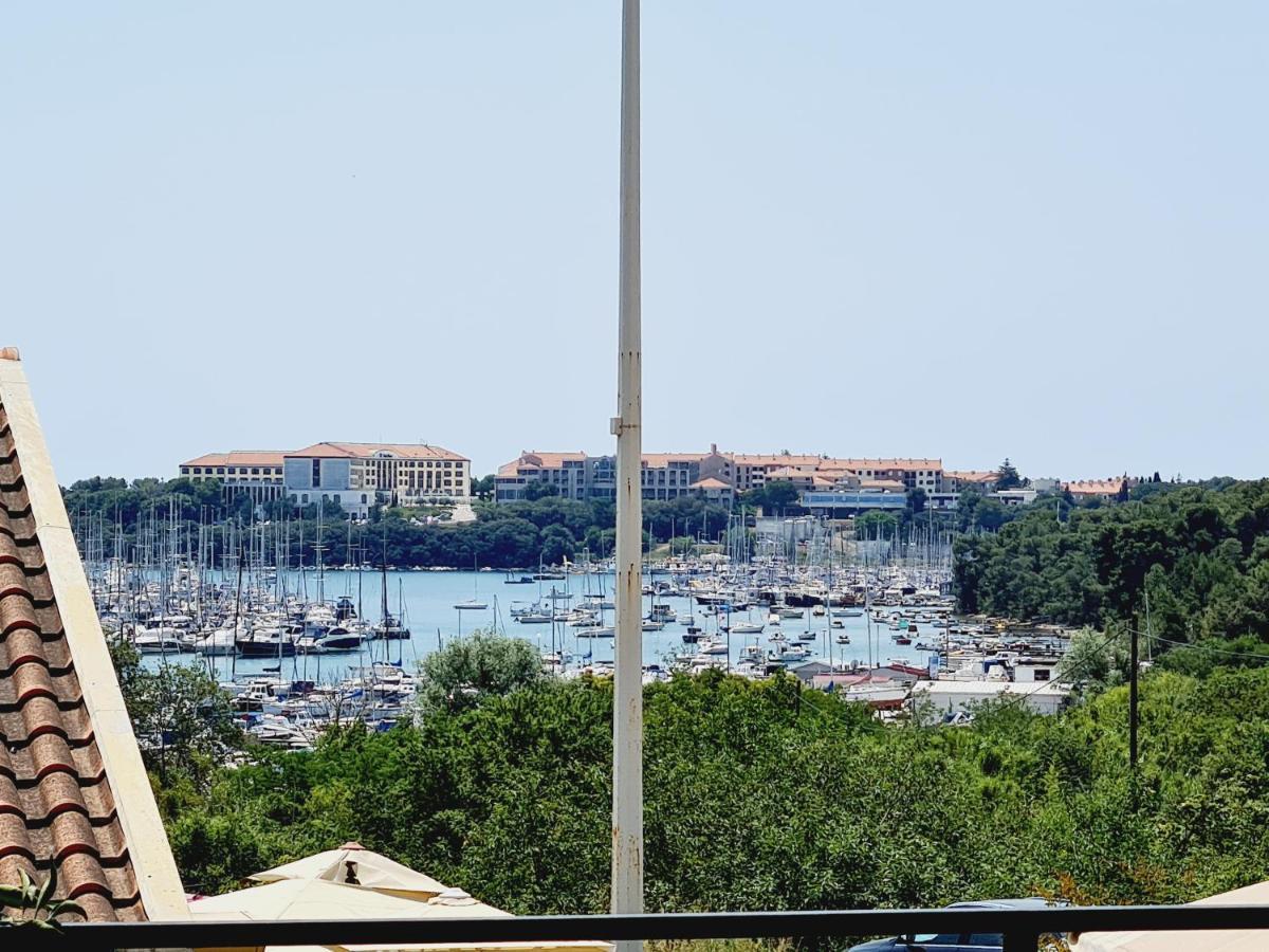 PUY Apartments Viktorija מראה חיצוני תמונה