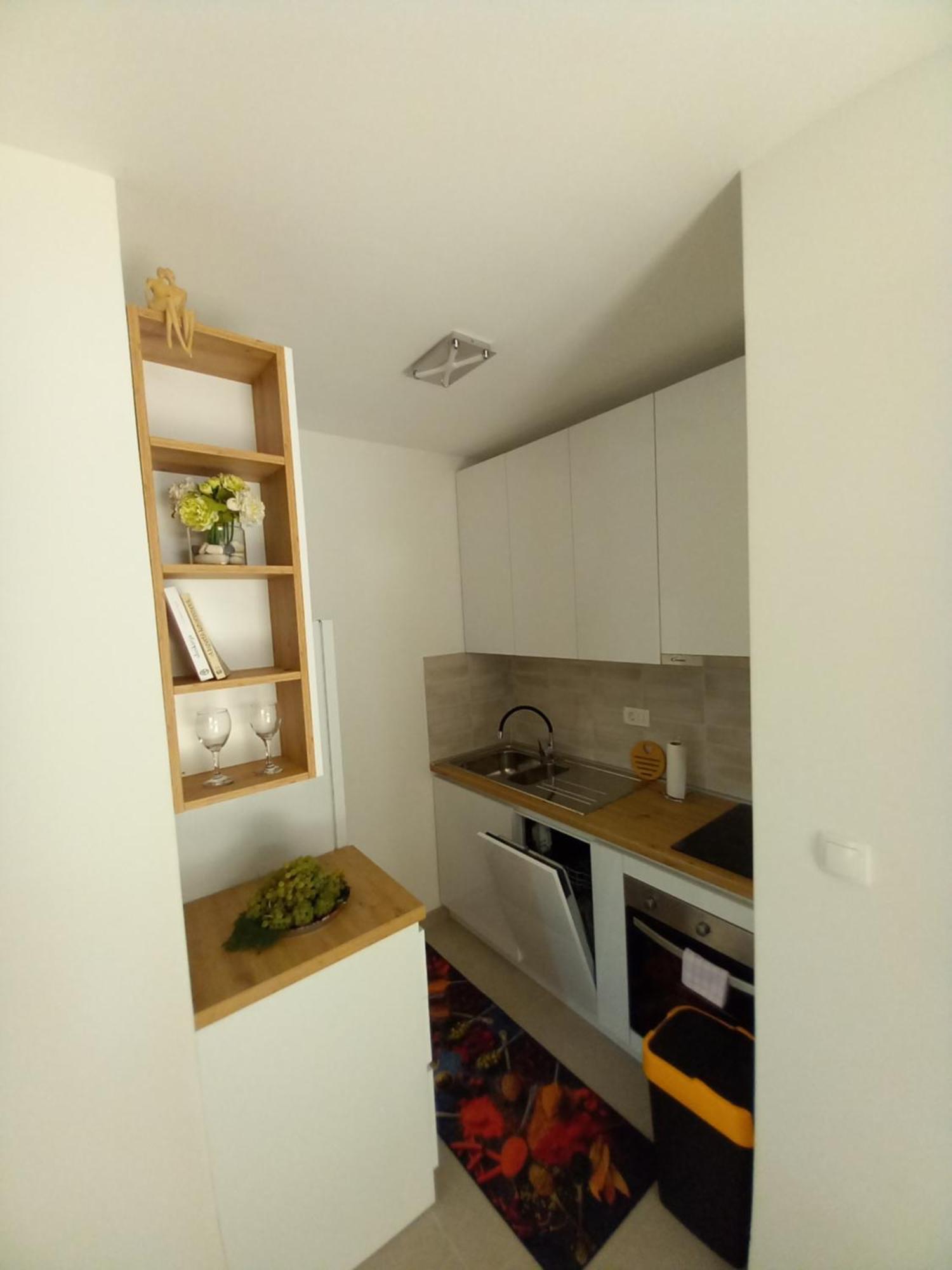 PUY Apartments Viktorija מראה חיצוני תמונה